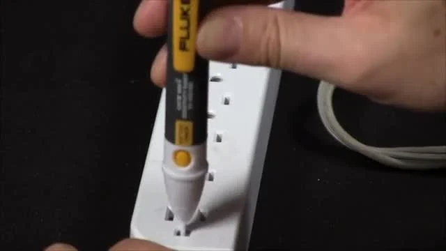 Fluke 2AC Non-Contact Voltage Tester