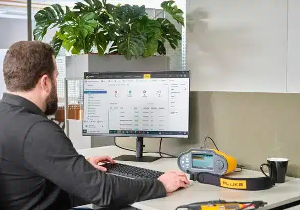 Fluke 1674FC UK Installation Tester