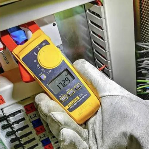 Fluke 325 Clamp Meter